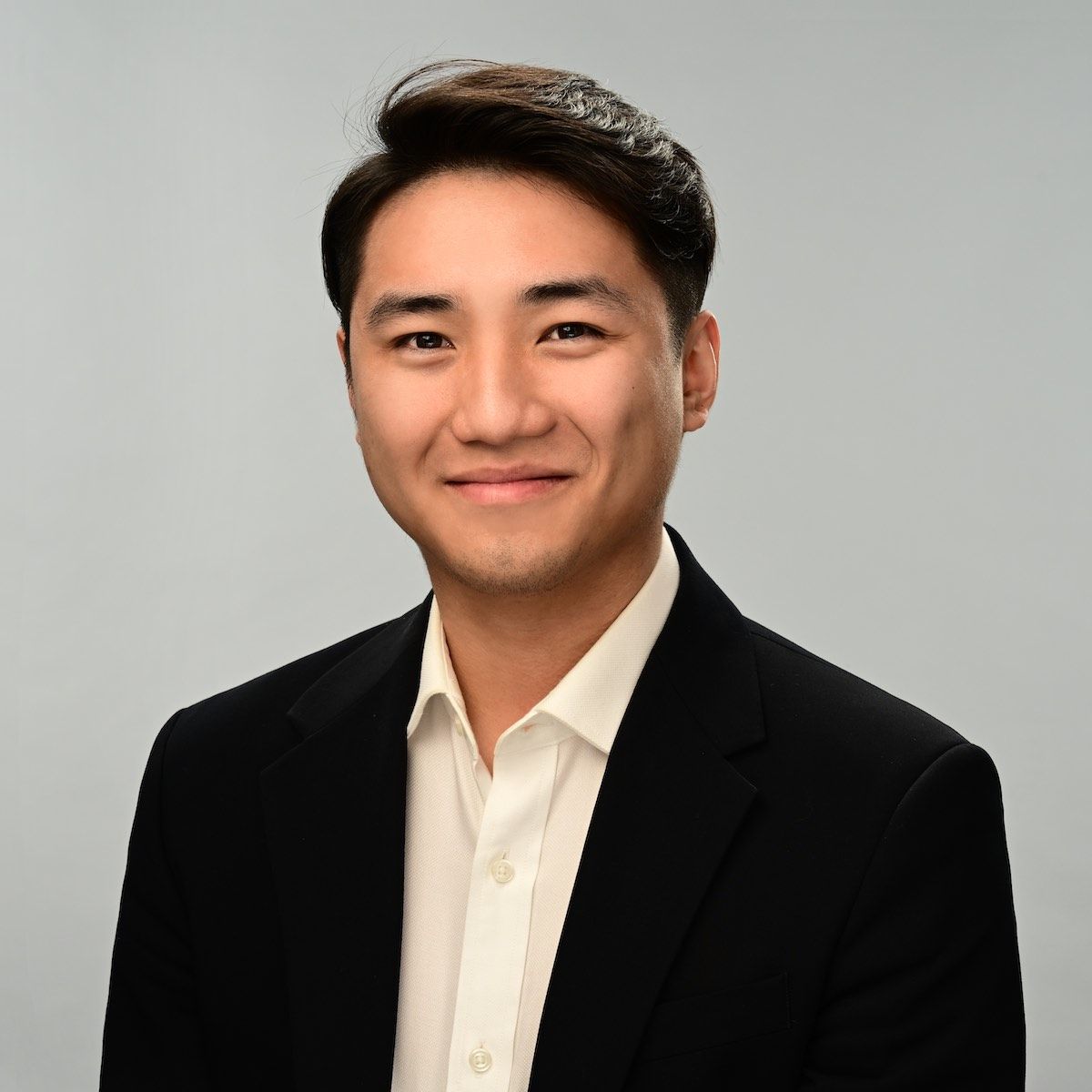 Ryan Liu - Sales Trader